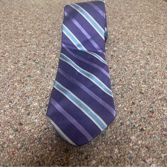 Vintage 346 Brooks Brothers Men’s Necktie Striped 100% Silk Made In USA Purple - Picture 2 of 5